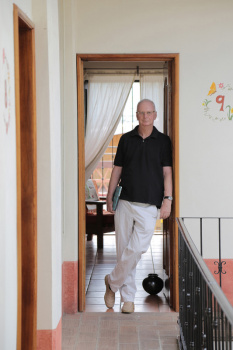 screenwriter Robert Cole